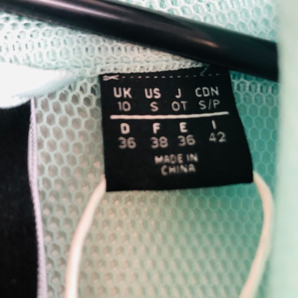 Beyonce Ivy Park Adidas S Long Mesh Mint Green Trench Coat NWT - Picture 3 of 11